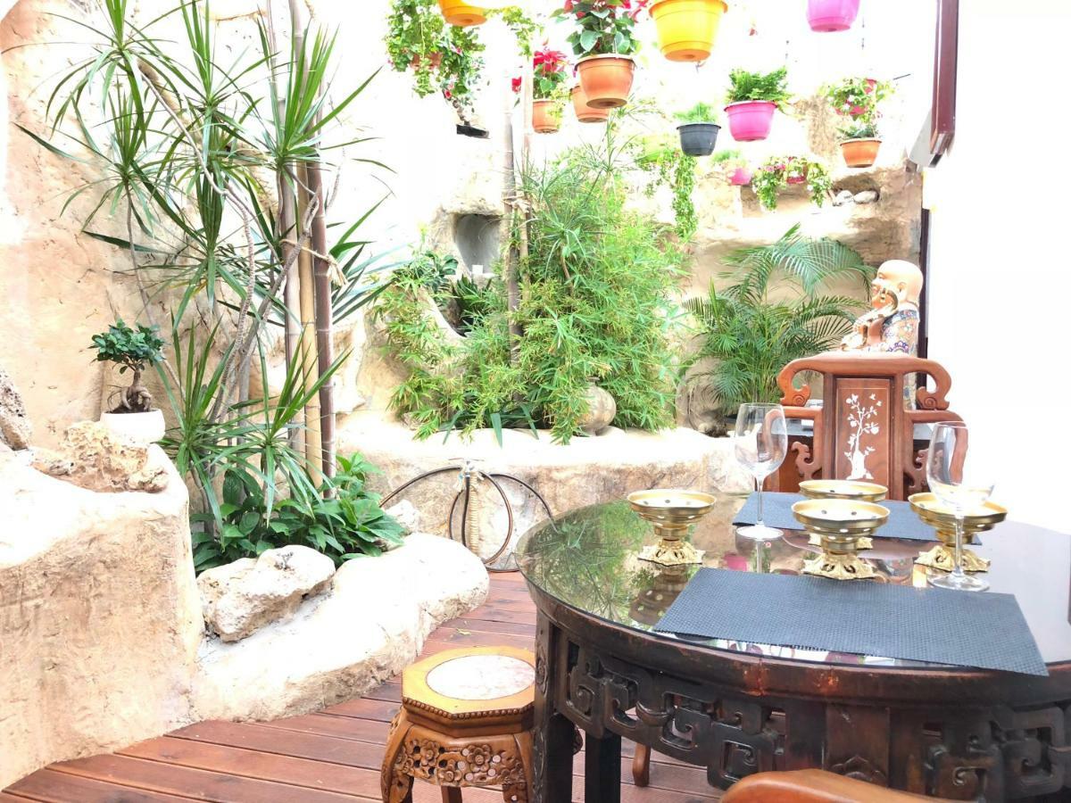Buddha Suites Paphos Bagian luar foto