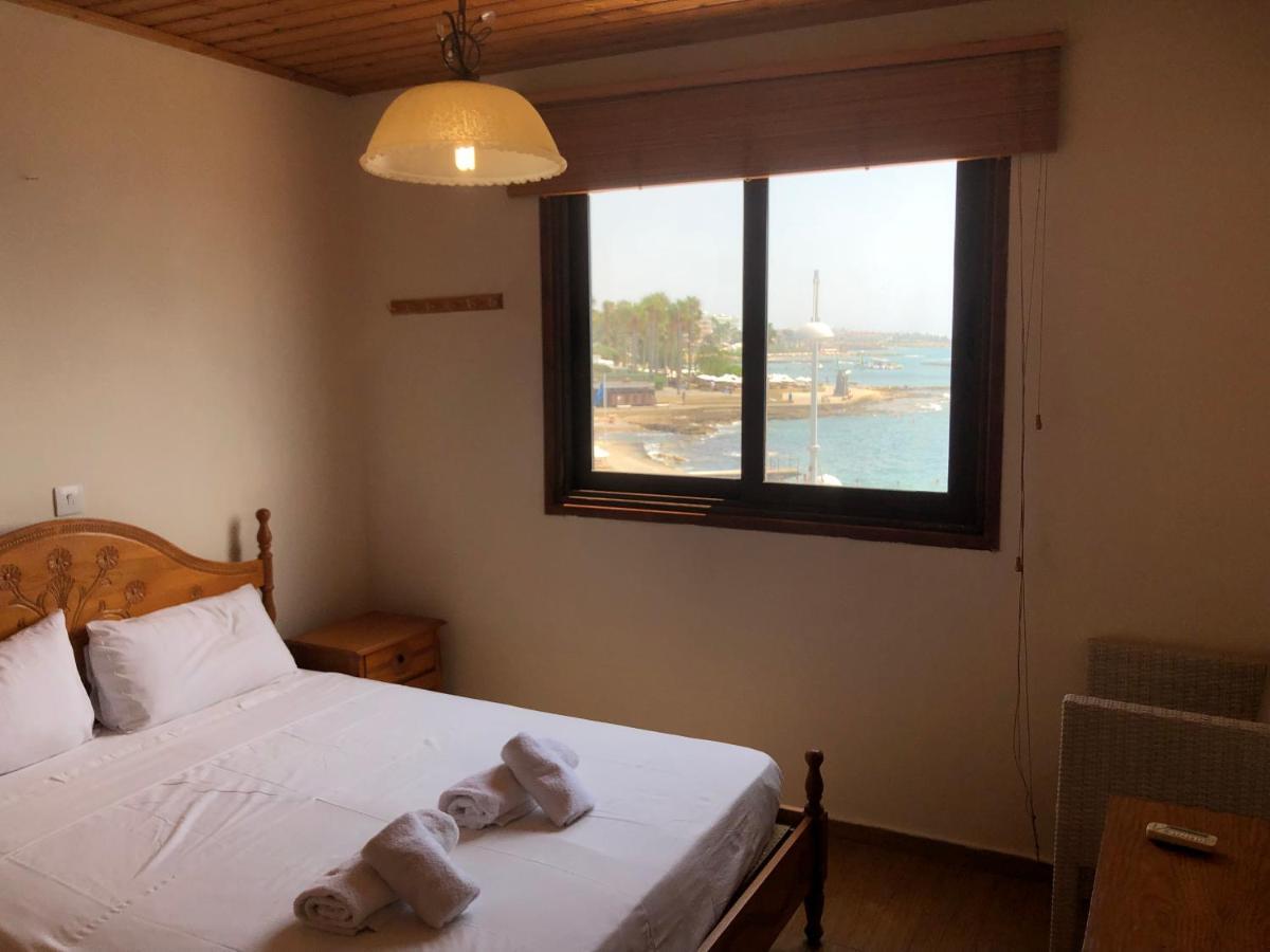 Buddha Suites Paphos Bagian luar foto